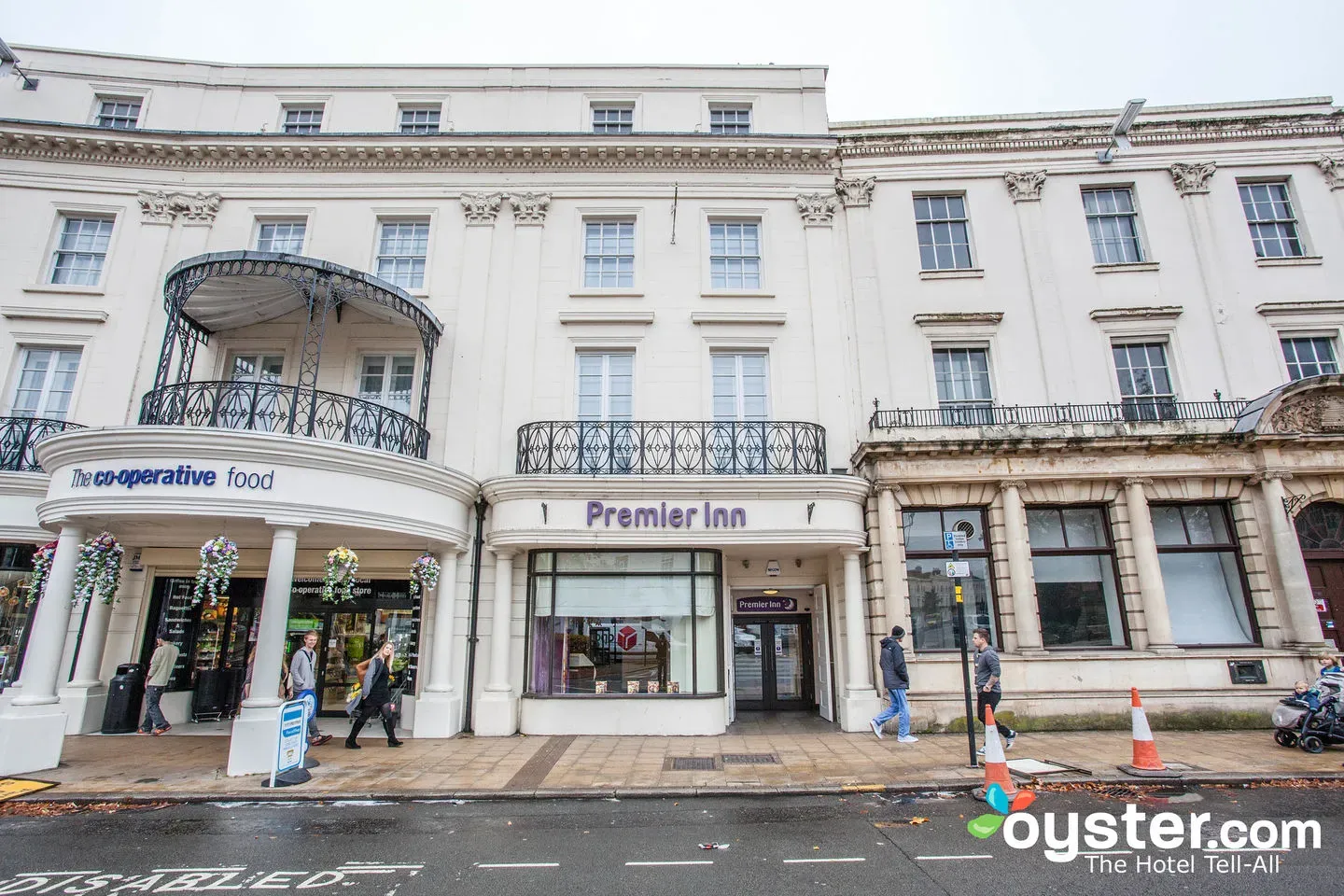 Premier Inn Leamington Spa Town Centre Hotel Review: What To REALLY